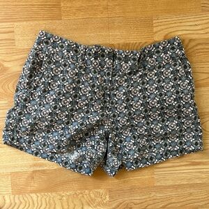 LOFT Flower Power Shorts 🌼